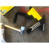 Image 3 : NEW FATMAX 2-N-1 FLOORING TOOL, STANLEY TOOLS