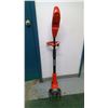 Image 3 : BLACK AND DECKER HAND HELD TILLER (NEEDS BATTERY)