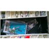 Image 4 : Tackle Box w/ Assorted Hooks