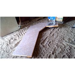 COUNTER TOP AND SINK WITH TAPS (87" X 56")