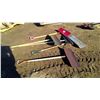 Image 1 : LOT OF SNOW SHOVELS