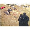 Image 2 : LOT OF SCOOP SHOVELS
