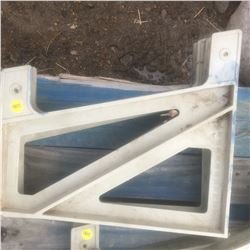 4- SEATING BRACKETS(MOUNTS)