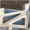 Image 1 : 4- SEATING BRACKETS(MOUNTS)
