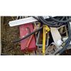 Image 6 : PALLET OF ASSORTED ITEMS - SHOP VAC, TOOL BOX WITH TOOLS, ETC.
