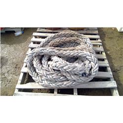 LARGE TOW ROPE (LENGTH UNKNOWN, APPROX. 30 FEET)