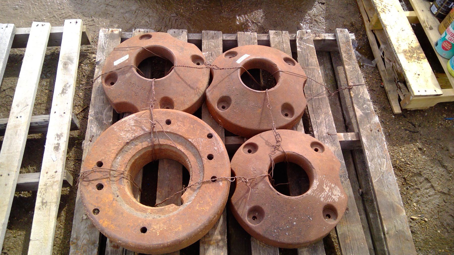 TRACTOR WHEEL WEIGHTS
