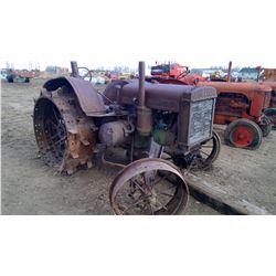 ANTIQUE JOHN DEERE TRACTOR (D)