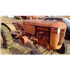 Image 2 : ANTIQUE CASE TRACTOR VA