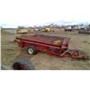 Image 2 : MASSEY MANURE SPREADER