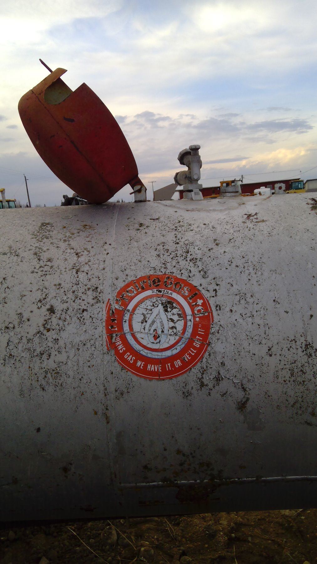 PROPANE TANK ON WAGON (MOBILE, IDEAL FOR GRAIN DRYER)