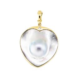 0.03 ctw Diamond and Black Mother of Pearl Heart Shaped Pendant - 14KT Yellow Go