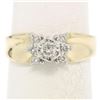 Image 3 : 14k Two Tone Gold 0.30 ctw Illusion Set Solitaire Diamond Engagement Ring