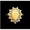 Image 2 : 2.76 ctw Opal and Diamond Ring - 14KT Yellow Gold