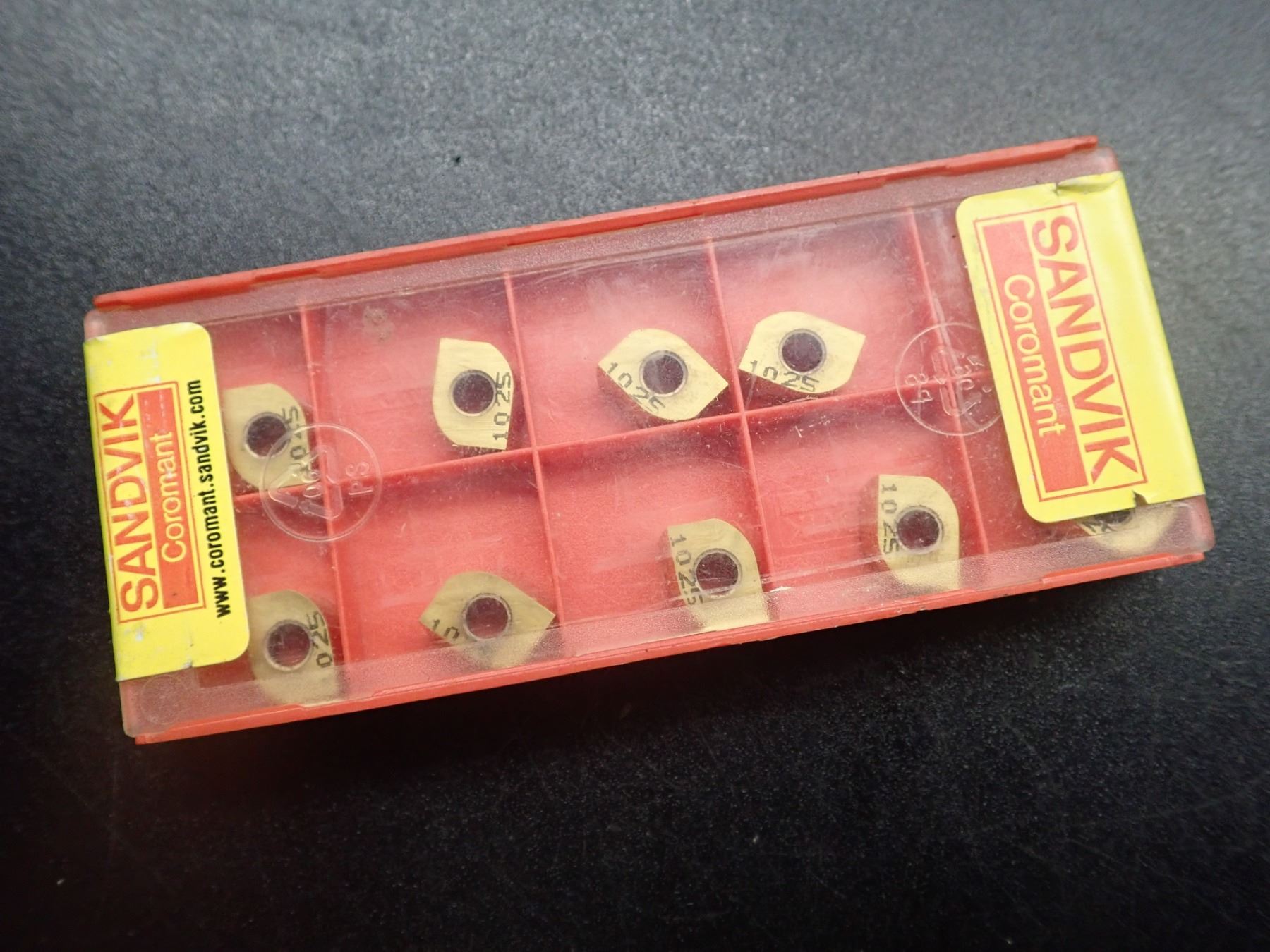 New Sandvik Carbide Inserts, P/N: SL331.1A-WL-283951 - BTM Industrial