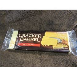 CRACKER BARREL OLD CHEDDAR (400 G) - PER PACKAGE