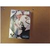 Image 1 : LOT OF 30 UPPER DECK HOCKEY CARDS
