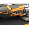 Image 3 : 7 RIDGID TOOLS INC. R8693 FLASHLIGHT, R8642 RECIPROCATING SAW, R86042 GRINDER, R86035 HAMMER DRILL,