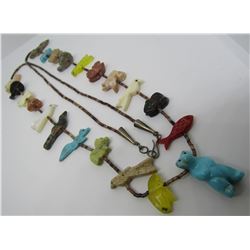 32 ZUNI FETISH NECKLACE CARVED STONE ANiMAL HEISHI