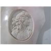 Image 1 : MUSEUM QUALITY ANGEL SKIN CAMEO IN SHELL DISPLAY