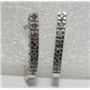 Image 1 : 14K WHITE GOLD .25CT DIAMOND EARRINGS HUGGIE HOOPS
