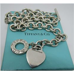 TIFFANY & CO NECKLACE STERLING SILVER HEART TOGGLE