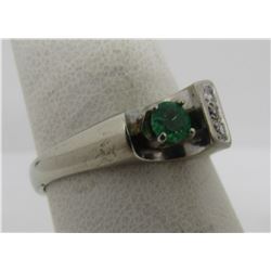 EMERALD DIAMOND RING 14K WHITE GOLD