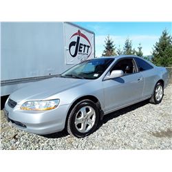 A5 --  2000 HONDA ACCORD EX  , Silver , 304715  KM's