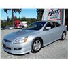 Image 1 : D2 --  2003 HONDA ACCORD EX  , Silver , 270472  KM's
