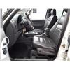 Image 14 : H6 --  2006 JEEP LIBERTY LTD 4X4 , White , 177520  KM's