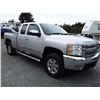 Image 2 : G1 --  2011 CHEVROLET SILVERADO K1500 LT 4X4 , Silver , 183754  KM's