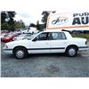 Image 2 : A1 --  1990 DODGE SPIRIT, WHITE, 148,884 KMS "NO RESERVE"