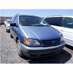 2002 Toyota Sienna