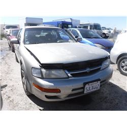 1999 Nissan Maxima