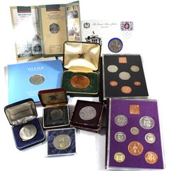 Group Lot of British coins and sets: 1951 Festival of Britain, 1973 50 Pence, Kronborg Slot Helsingo
