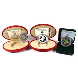 2001 Hologram, 2003 Coloured & 2005 Hope $5 1oz Silver Maple Leaf Fine Silver Coins (Tax Exempt). Co