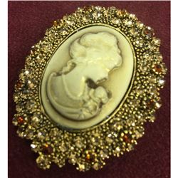 Ladies Silhouetted Rhinestone Cameo Pendant Broach