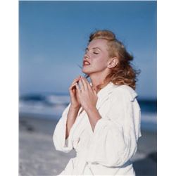 ANDRE DE DIENES (1913-1985): MARILYN MONROE in dressing gown, Tobay Beach, 1949