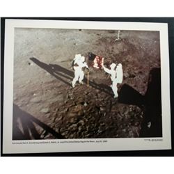NASA OFFICIAL LITHOGRAPH: ARMSTRONG AND ALDRIN ERRECTING THE US FLAG ON THE MOON.