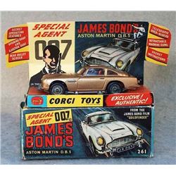 CORGI 261 JAMES BOND ASTON MARTIN.