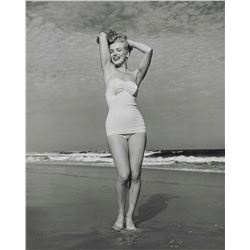 ANDRE DE DIENES: MARILYN MONROE 1949.