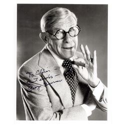 GEORGE BURNS SIGNED PHOTO.