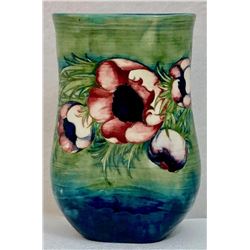 Moorcroft Anemone Vase: Potter To HM THE QUEEN, 1938