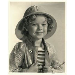 SHIRLEY TEMPLE SIGNED PHOTO.