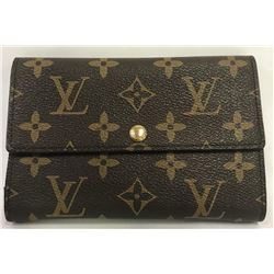 Louis Vuitton Fitted Billfold