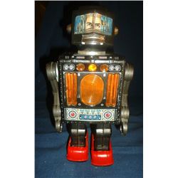Rotate-O-Matic Super Astronaut- Battery Operated