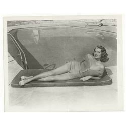 Rita Hayworth vintage Cheesecake photo.