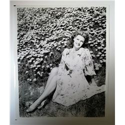 RITA HAYWORTH PHOTO.