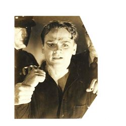 JAMES CAGNEY SIGNED  VINTAGE PHOTO.