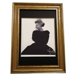 Photographer BERT STERN (1929-2013): MARILYN MONROE IN VOGUE . September 1962.